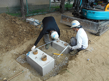 滑り台 基礎設置